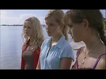 VampireDiariesWorld-dot-Org_H2OJustAddWaterS01E23-2098.jpg
