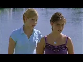 VampireDiariesWorld-dot-Org_H2OJustAddWaterS01E23-2468.jpg