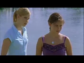 VampireDiariesWorld-dot-Org_H2OJustAddWaterS01E23-2469.jpg
