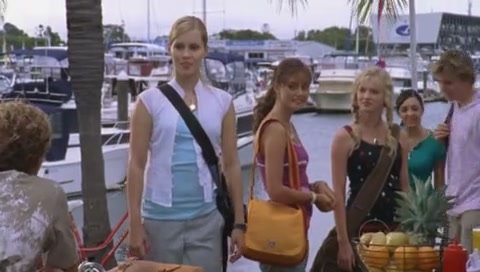 VampireDiariesWorld-dot-Org_H2OJustAddWaterS01E24-2972.jpg