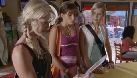 VampireDiariesWorld-dot-Org_H2OJustAddWaterS01E24-3032.jpg
