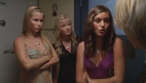 VampireDiariesWorld-dot-Org_H2OJustAddWaterS01E24-3690.jpg