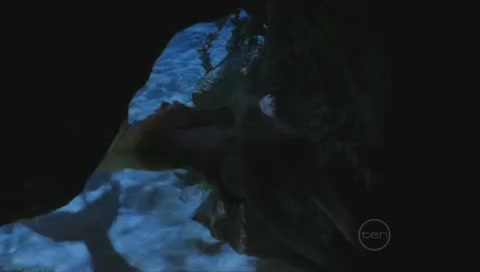 VampireDiariesWorld-dot-Org_H2OJustAddWaterS01E26-1643.jpg