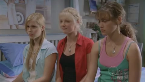 VampireDiariesWorld-dot-Org_H2OJustAddWaterS01E26-2143.jpg
