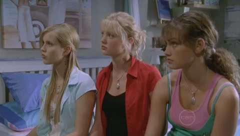 VampireDiariesWorld-dot-Org_H2OJustAddWaterS01E26-2162.jpg