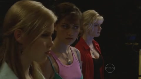 VampireDiariesWorld-dot-Org_H2OJustAddWaterS01E26-2282.jpg
