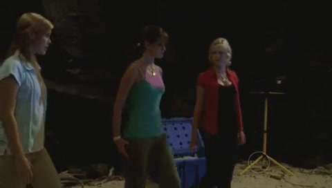 VampireDiariesWorld-dot-Org_H2OJustAddWaterS01E26-2294.jpg