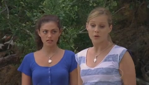 VampireDiariesWorld-dot-Org_H2OJustAddWaterS02E01-1015.jpg