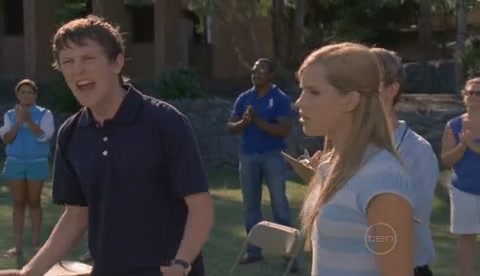 VampireDiariesWorld-dot-Org_H2OJustAddWaterS02E02-0884.jpg