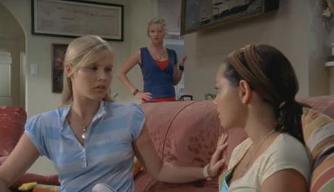 VampireDiariesWorld-dot-Org_H2OJustAddWaterS02E02-1135.jpg