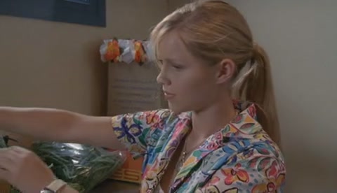 VampireDiariesWorld-dot-Org_H2OJustAddWaterS02E03-0387.jpg