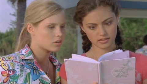 VampireDiariesWorld-dot-Org_H2OJustAddWaterS02E03-0806.jpg