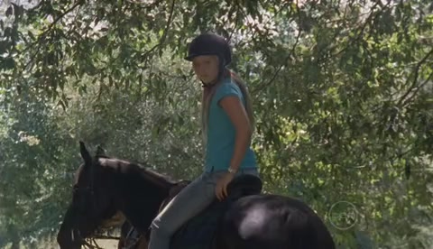 VampireDiariesWorld-dot-Org_H2OJustAddWaterS2E09-0658.jpg