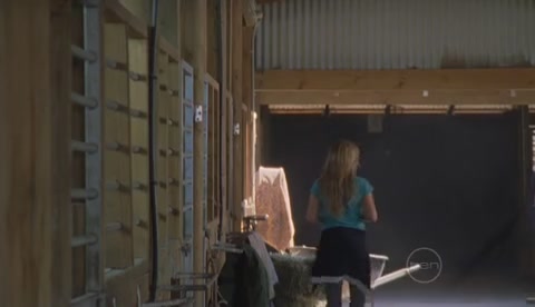 VampireDiariesWorld-dot-Org_H2OJustAddWaterS2E09-1114.jpg