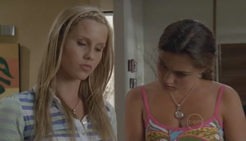 VampireDiariesWorld-dot-Org_H2OJustAddWaterS2E11-0303.jpg