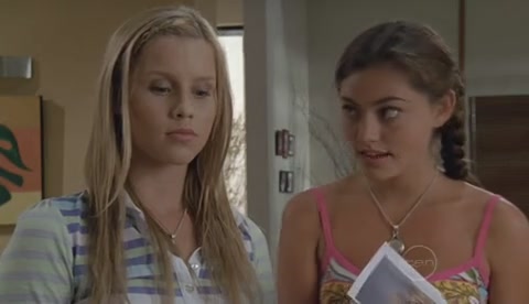 VampireDiariesWorld-dot-Org_H2OJustAddWaterS2E11-0318.jpg