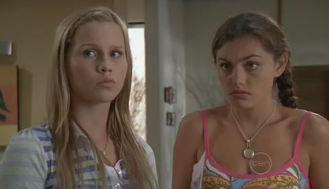 VampireDiariesWorld-dot-Org_H2OJustAddWaterS2E11-0329.jpg