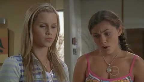 VampireDiariesWorld-dot-Org_H2OJustAddWaterS2E11-0334.jpg