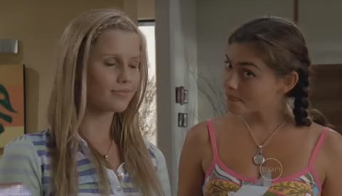 VampireDiariesWorld-dot-Org_H2OJustAddWaterS2E11-0344.jpg