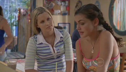 VampireDiariesWorld-dot-Org_H2OJustAddWaterS2E11-0710.jpg