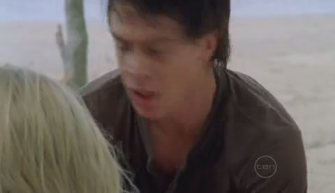VampireDiariesWorld-dot-Org_H2OJustAddWaterS2E11-1019.jpg