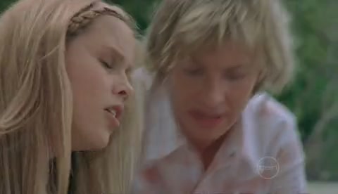VampireDiariesWorld-dot-Org_H2OJustAddWaterS2E11-1027.jpg