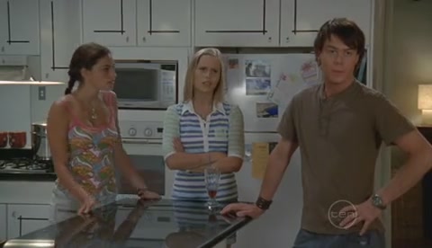 VampireDiariesWorld-dot-Org_H2OJustAddWaterS2E11-1083.jpg