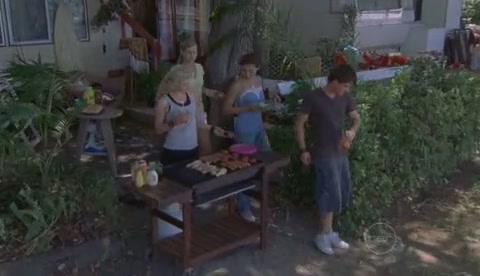 VampireDiariesWorld-dot-Org_H2OJustAddWaterS2E11-1176.jpg