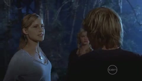 VampireDiariesWorld-dot-Org_H2OJustAddWaterS2E13-0987.jpg VampireDiariesWorld-dot-Org_H2OJustAddWaterS2E13-0987.jpg