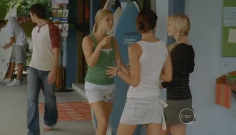 VampireDiariesWorld-dot-Org_H2OJustAddWaterS2E14-0071.jpg