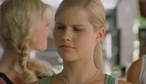 VampireDiariesWorld-dot-Org_H2OJustAddWaterS2E14-0077.jpg