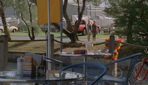 VampireDiariesWorld-dot-Org_H2OJustAddWaterS2E14-1037.jpg