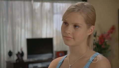 VampireDiariesWorld-dot-Org_H2OJustAddWaterS2E14-1299.jpg