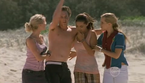 VampireDiariesWorld-dot-Org_H2OJustAddWaterS2E15-1081.jpg