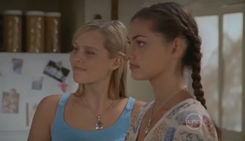 VampireDiariesWorld-dot-Org_H2OJustAddWaterS2E16-0307.jpg