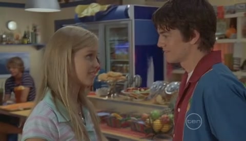 VampireDiariesWorld-dot-Org_H2OJustAddWaterS2E17-1279.jpg