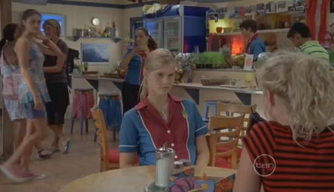 VampireDiariesWorld-dot-Org_H2OJustAddWaterS2E18-0305.jpg VampireDiariesWorld-dot-Org_H2OJustAddWaterS2E18-0305.jpg