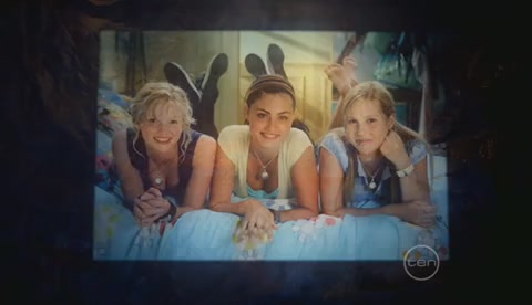 VampireDiariesWorld-dot-Org_H2OJustAddWaterS2E18-1372.jpg