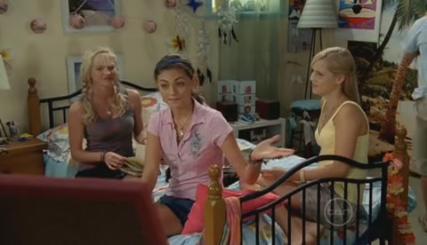 VampireDiariesWorld-dot-Org_H2OJustAddWaterS2E20-0170.jpg