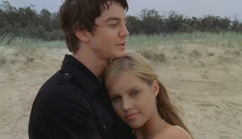 VampireDiariesWorld-dot-Org_H2OJustAddWaterS2E20-0673.jpg