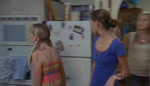 VampireDiariesWorld-dot-Org_H2OJustAddWaterS2E20-1075.jpg