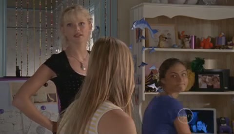 VampireDiariesWorld-dot-Org_H2OJustAddWaterS2E20-1318.jpg