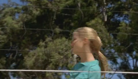 VampireDiariesWorld-dot-Org_H2OJustAddWaterS2E22-1189.jpg