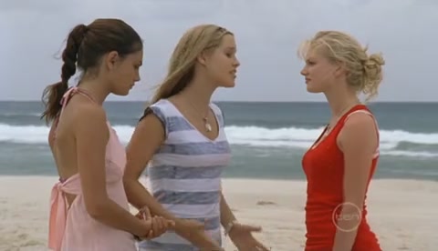 VampireDiariesWorld-dot-Org_H2OJustAddWaterS2E24-0509.jpg