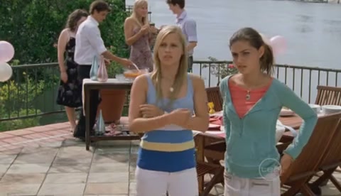 VampireDiariesWorld-dot-Org_H2OJustAddWaterS2E24-0627.jpg