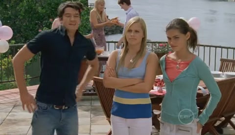 VampireDiariesWorld-dot-Org_H2OJustAddWaterS2E24-0628.jpg