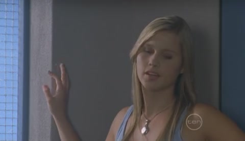 VampireDiariesWorld-dot-Org_H2OJustAddWaterS2E24-1199.jpg