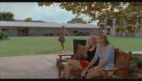 VampireDiariesWorld-dot-Org_H2OJustAddWaterS2E25-1562.jpg