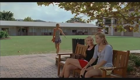 VampireDiariesWorld-dot-Org_H2OJustAddWaterS2E25-1563.jpg