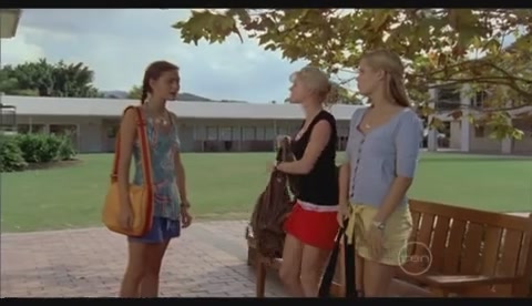VampireDiariesWorld-dot-Org_H2OJustAddWaterS2E25-1568.jpg